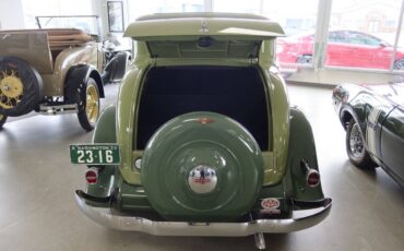 Dodge-coupe-1933-green
