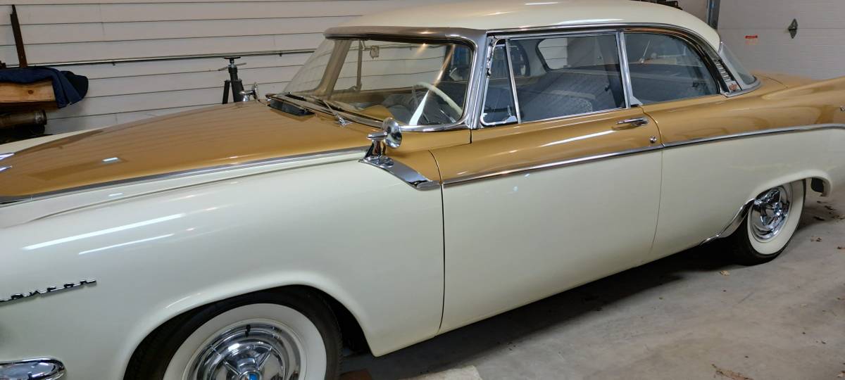Dodge-custom-royal-lancer-d-500-1956-white-10