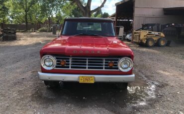 Dodge-d-100-1965-red-9