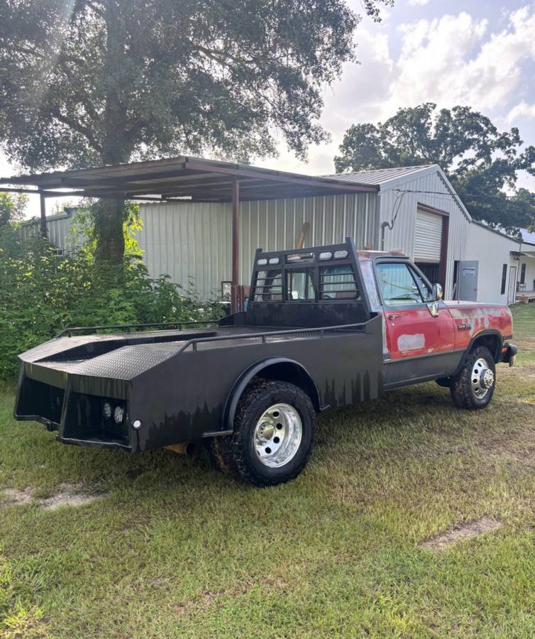Dodge-d-350-diesel-1992-red-1
