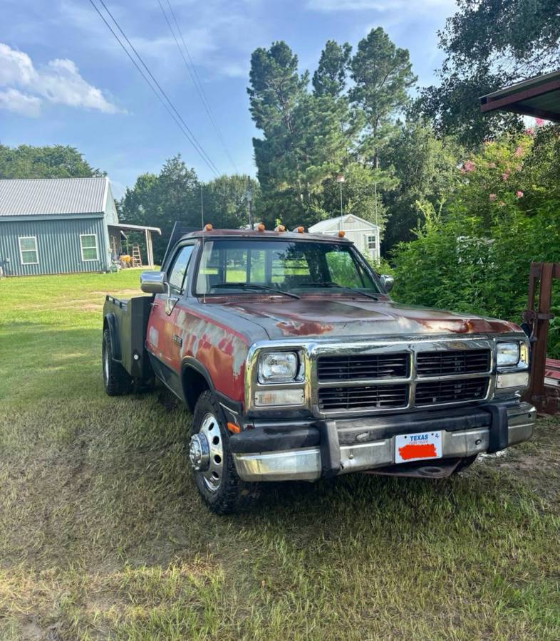 Dodge-d-350-diesel-1992-red-3