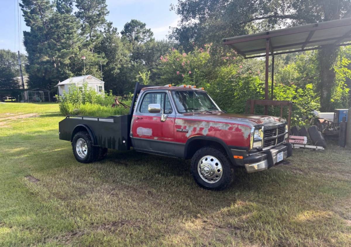 Dodge-d-350-diesel-1992-red-7