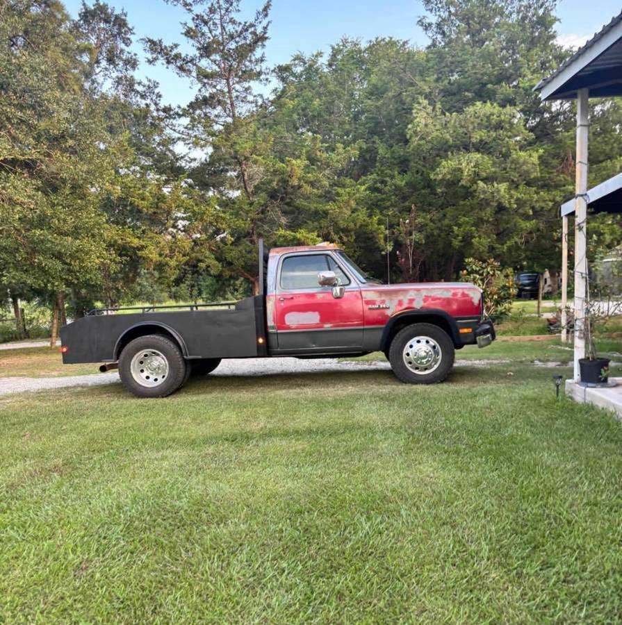Dodge-d-350-diesel-1992-red-8