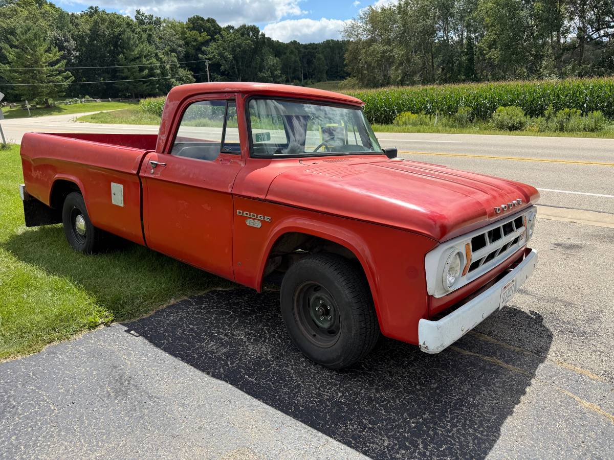 Dodge-d100-1968-red-2
