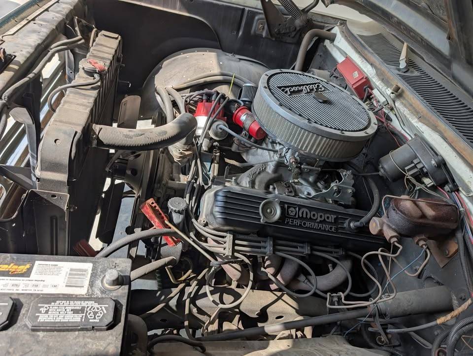 Dodge-d100-1972-custom-3