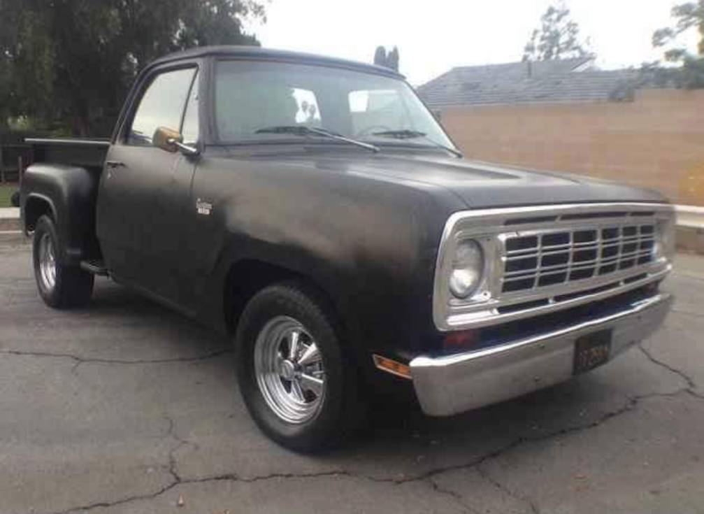 Dodge-d100-1972-custom