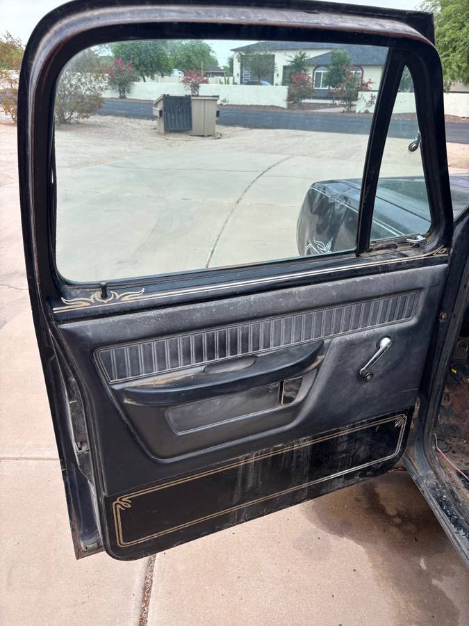 Dodge-d100-1976-black-11
