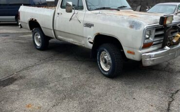 Dodge-d100-1986-white-1