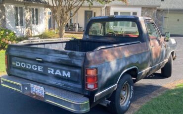Dodge-d100-1987