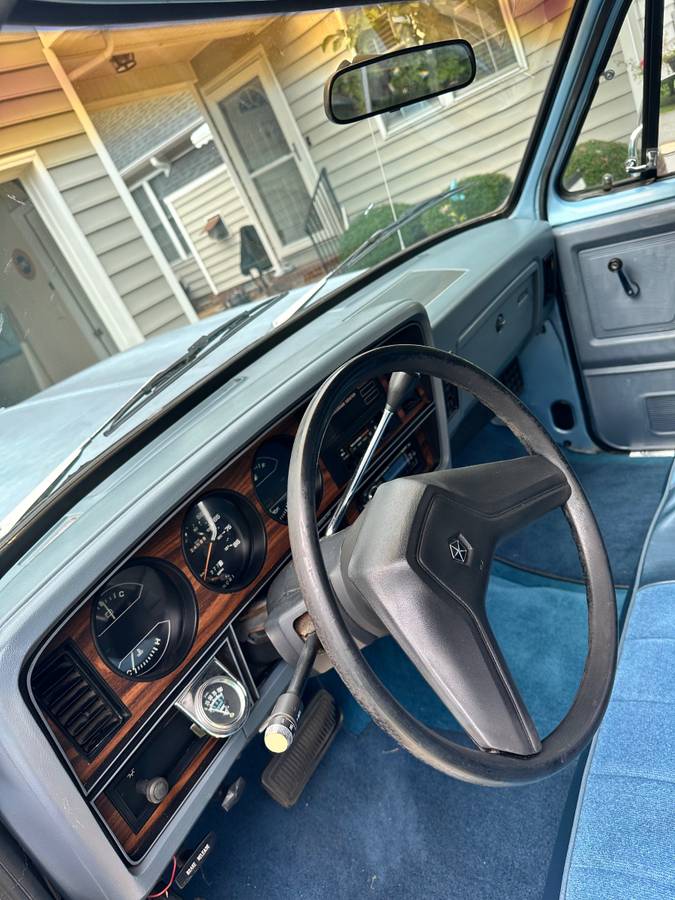 Dodge-d100-1989-blue-6