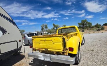 Dodge-d200-1976-yellow