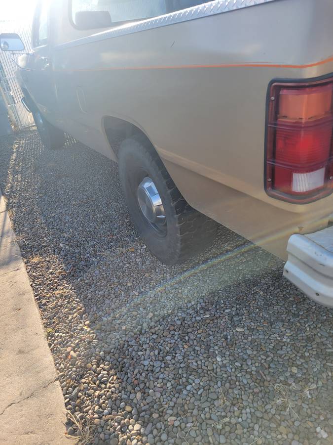 Dodge-d250-cummins-pickup-diesel-1991-brown-10