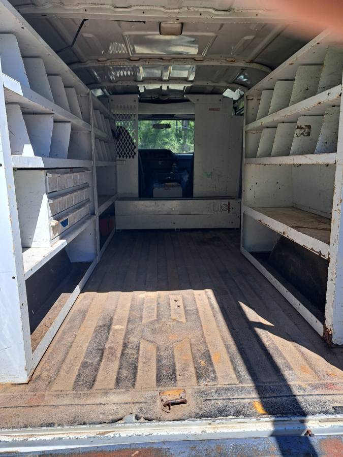 Dodge-d250-van-1994-white-2