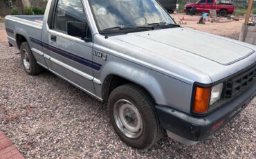Dodge-d50-1990-blue-1