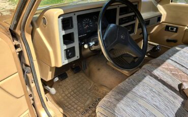 Dodge-dakota-1987-5