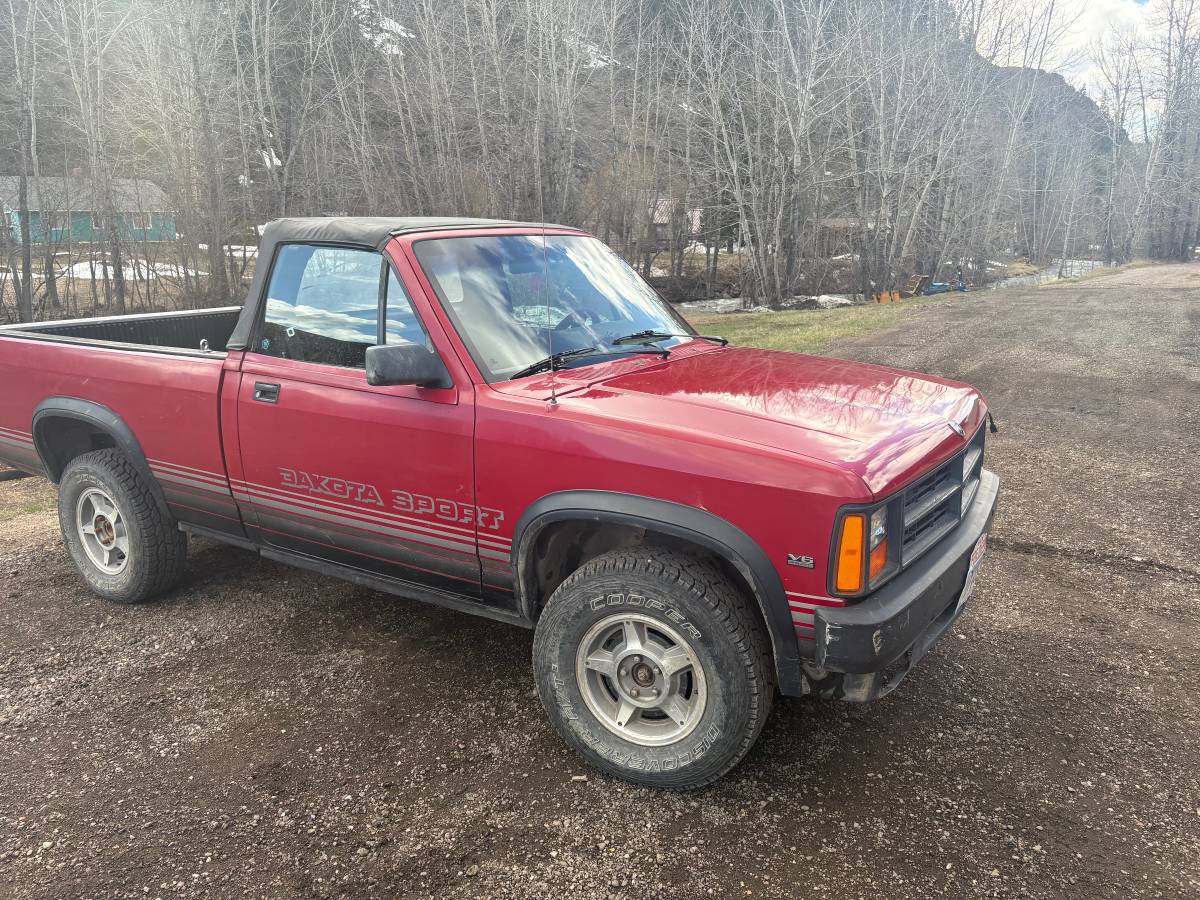 Dodge-dakota-1989-red-1