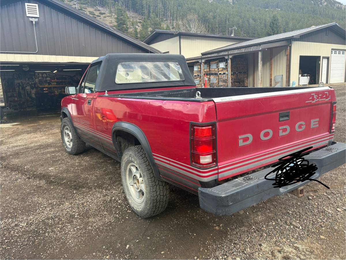 Dodge-dakota-1989-red-2