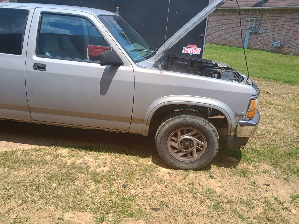 Dodge-dakota-1994-grey-3