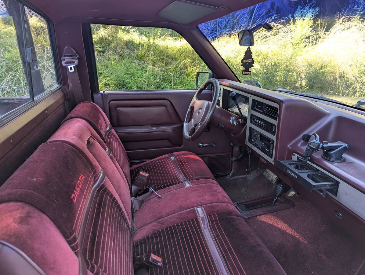 Dodge-dakota-4x4-1989-black-1