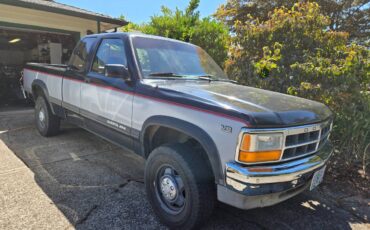 Dodge-dakota-4x4-extended-cab-1991-black