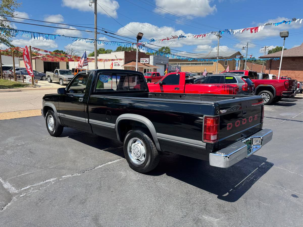 Dodge-dakota-rwd-1991-2