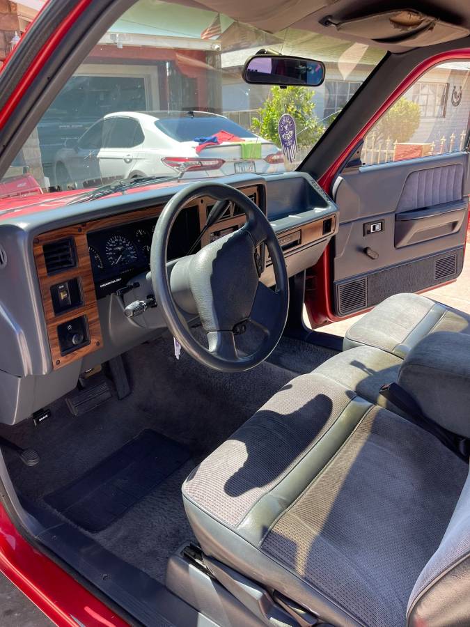 Dodge-dakota-sportslt-1993-3
