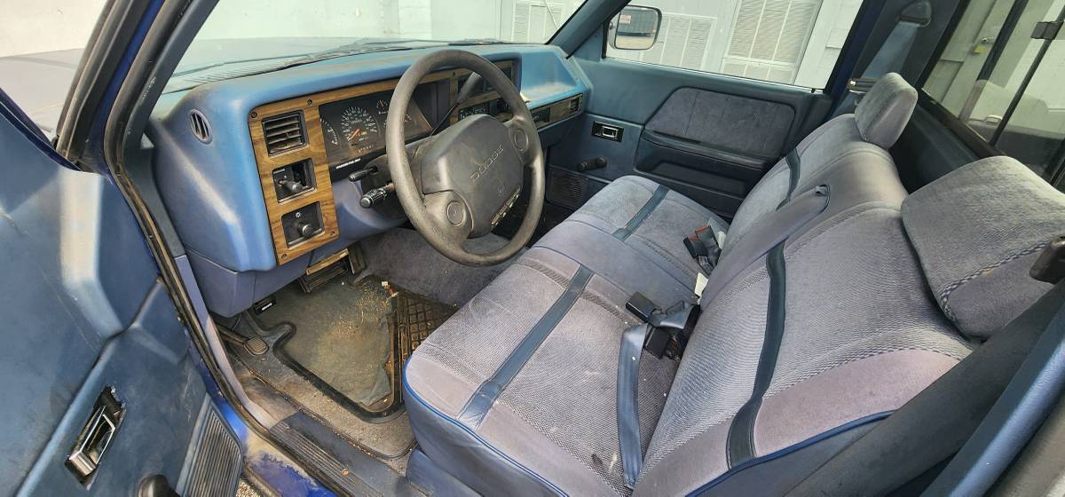 Dodge-dakota-sportslt-1995-black-3