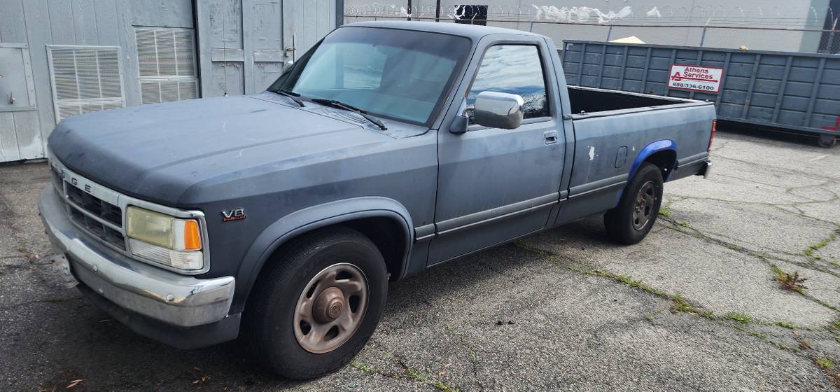 Dodge-dakota-sportslt-1995-black
