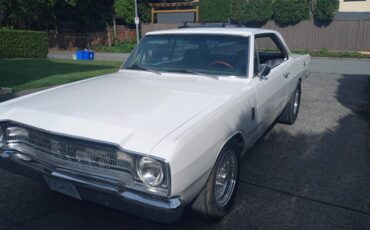 Dodge-dart-1967-white