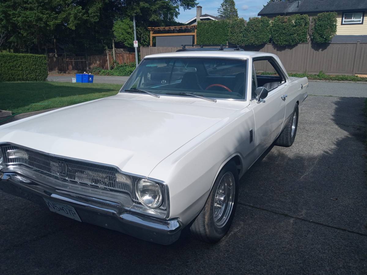 Dodge-dart-1967-white
