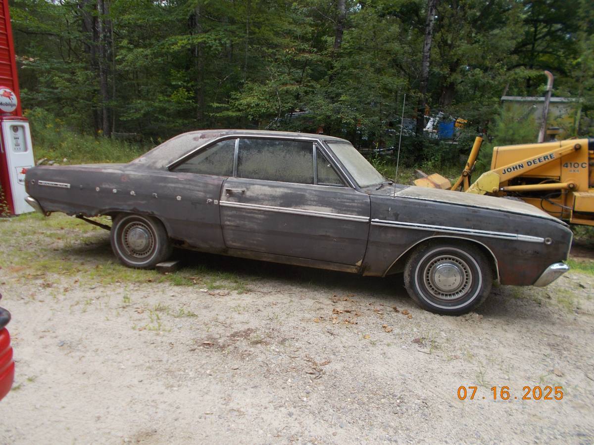 Dodge-dart-1968-5