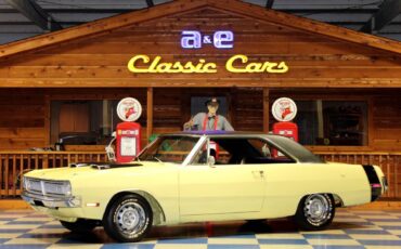 Dodge-dart-1970-yellow