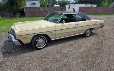Dodge-dart-1975-yellow-3