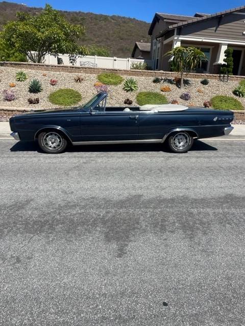 Dodge-dart-convertible-1966-blue