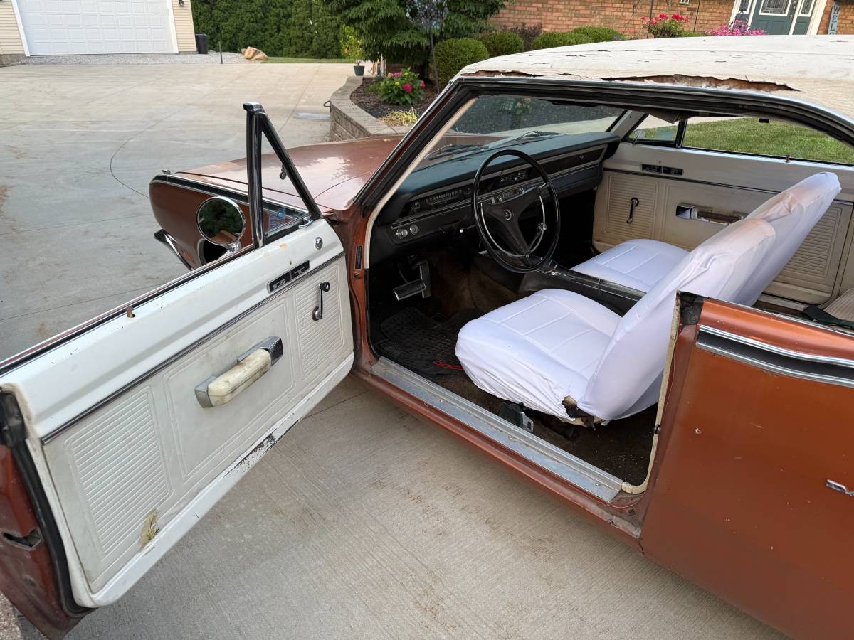 Dodge-dart-gt-1969-custom-9