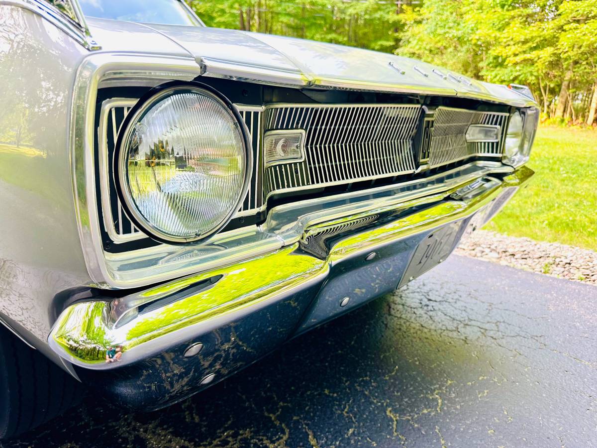 Dodge-dart-gts-1967-silver-12