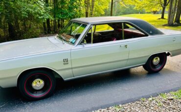Dodge-dart-gts-1967-silver-19