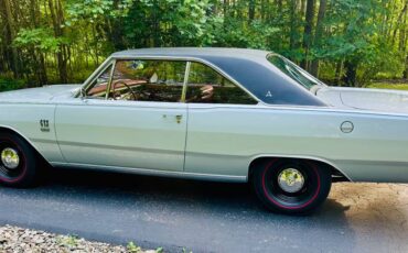 Dodge-dart-gts-1967-silver-3