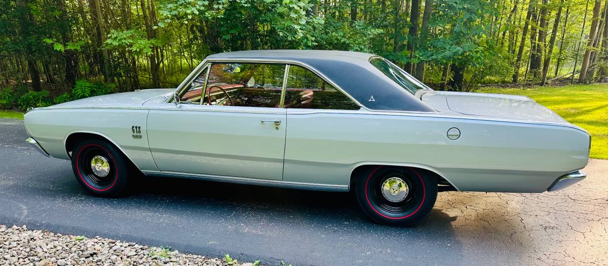 Dodge-dart-gts-1967-silver-42
