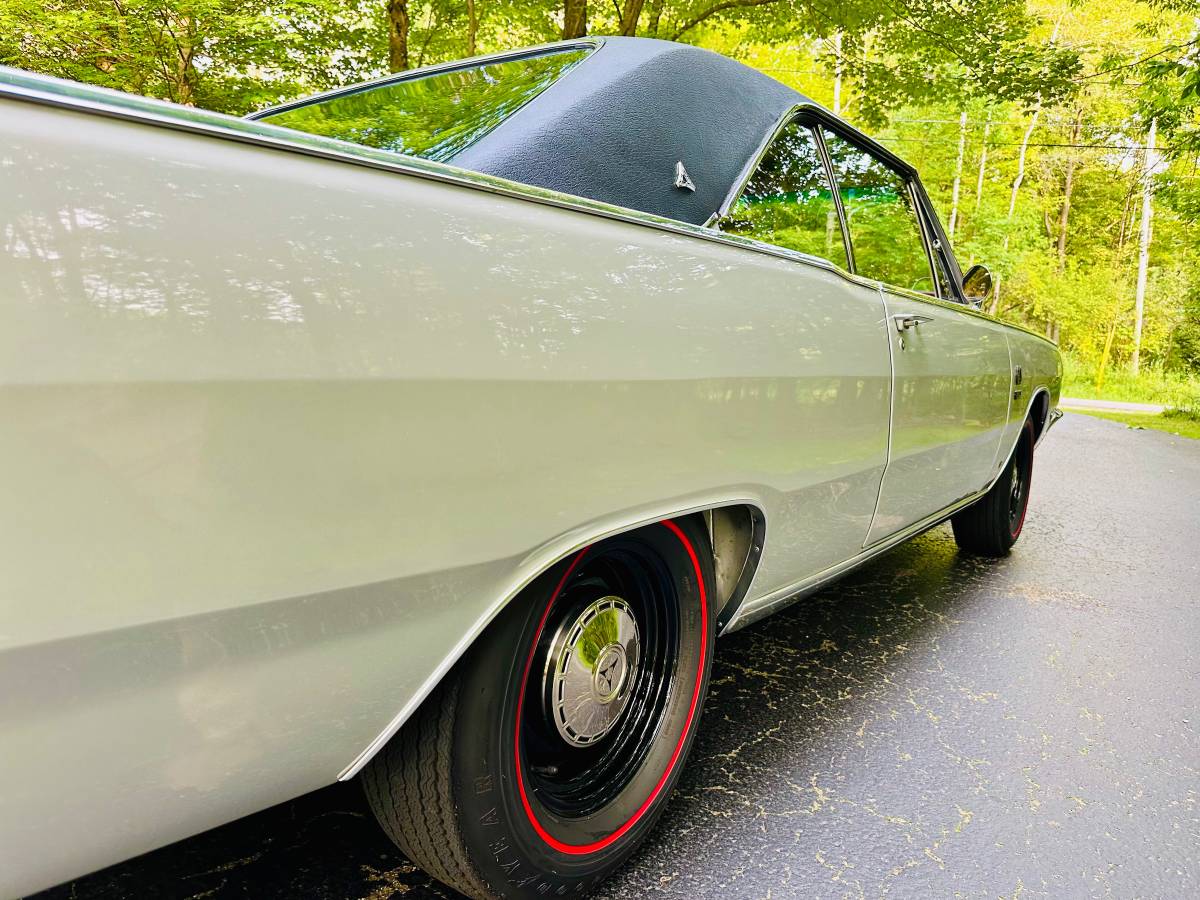 Dodge-dart-gts-1967-silver-57