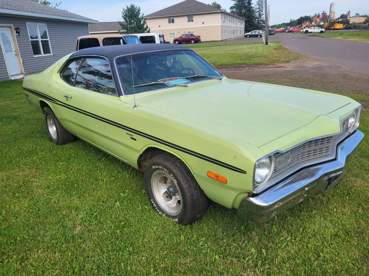 Dodge-dart-sport-1973-green-2