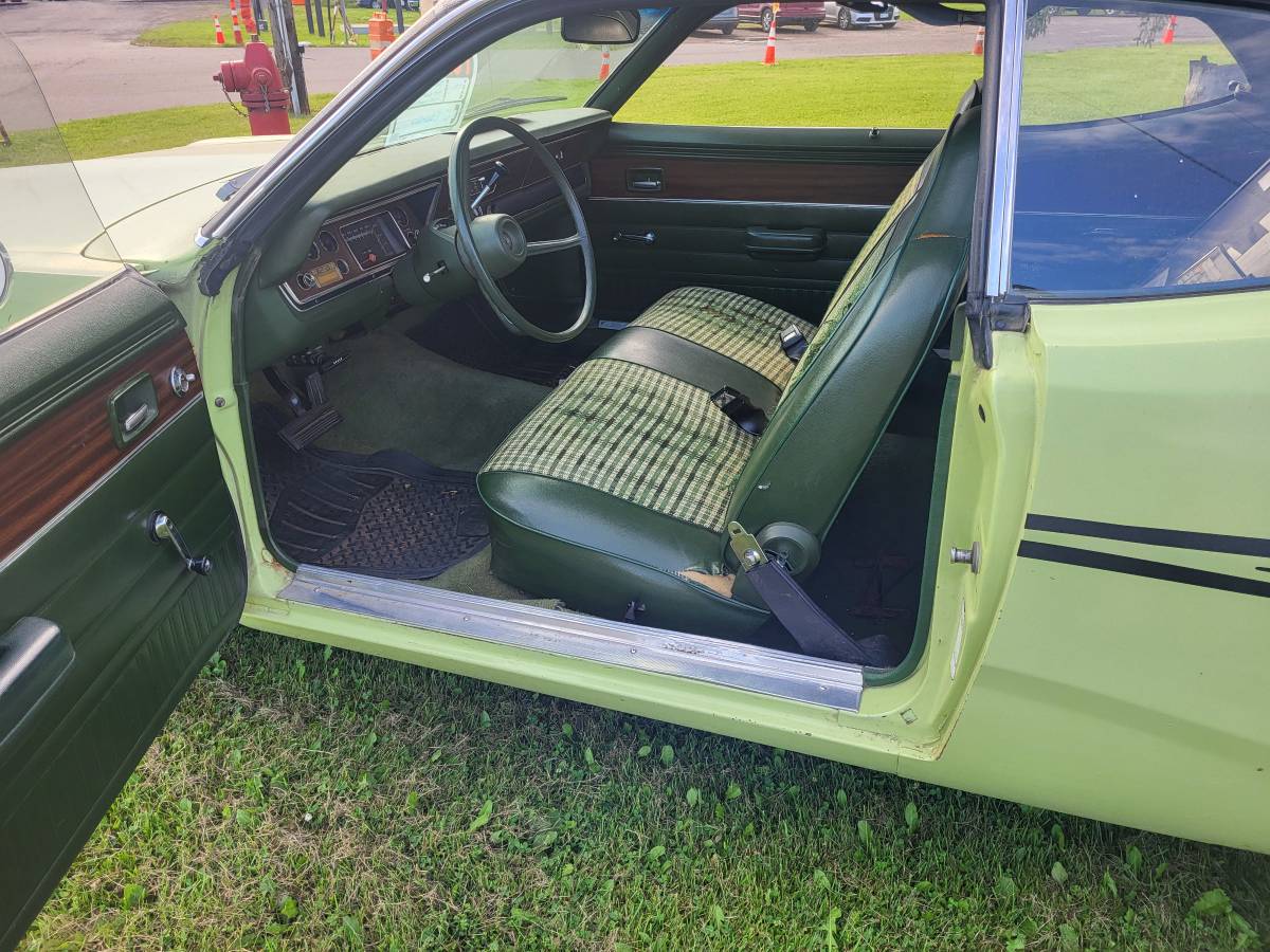 Dodge-dart-sport-1973-green-8