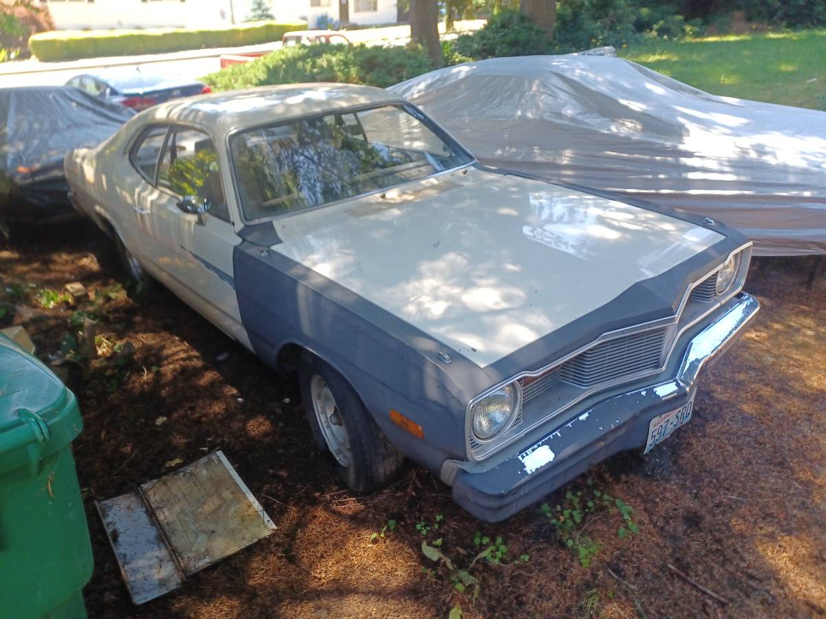 Dodge-dart-sport-spirit-of-76-1976-white-1