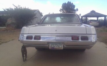 Dodge-dart-swinger-1971-silver-4