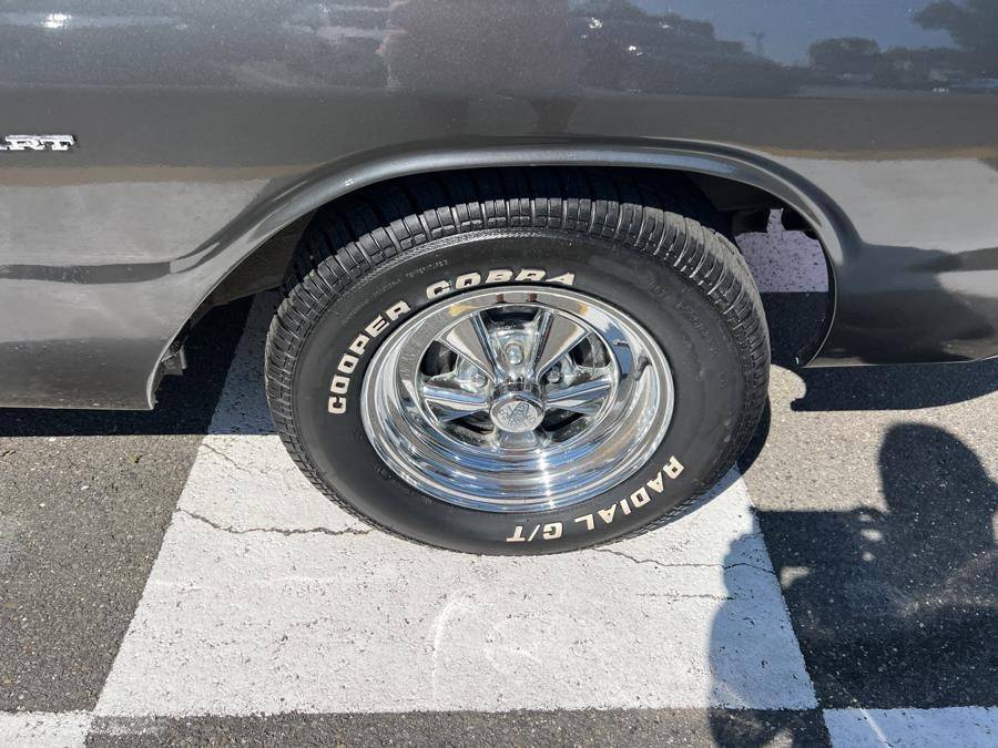 Dodge-dart-swinger-1972-grey-12