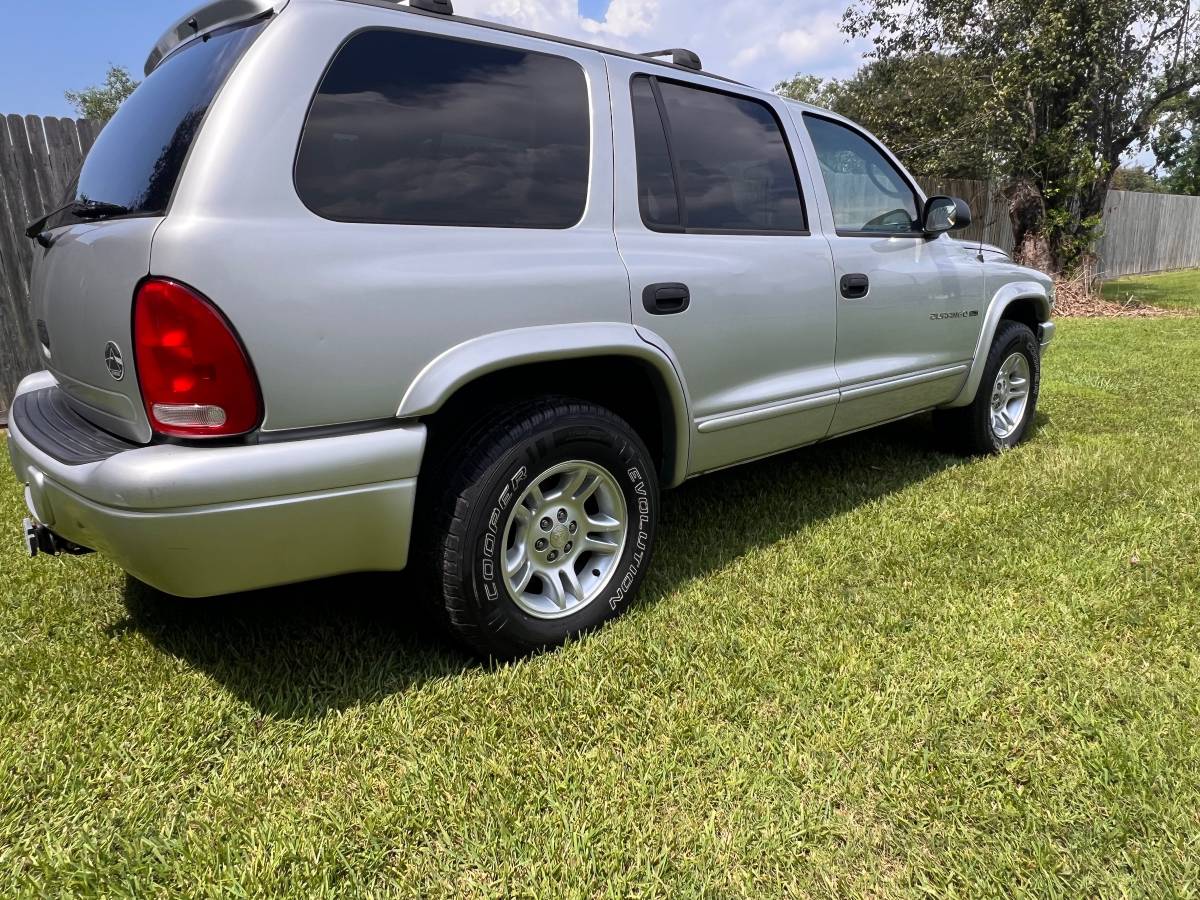 Dodge-durango-1991-grey-4