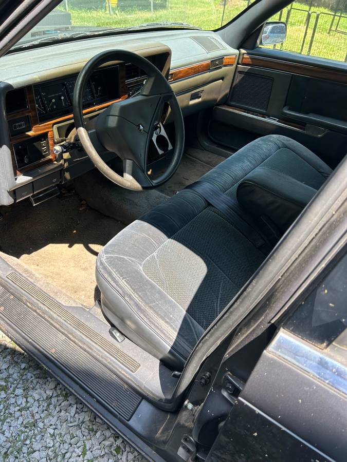 Dodge-dynasty-1989-grey-4