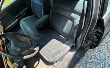 Dodge-dynasty-1989-grey-6