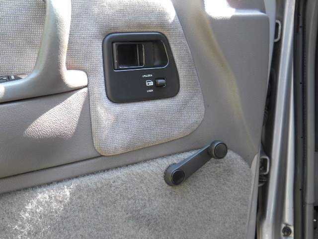 Dodge-grand-caravan-1991-silver-13