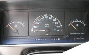 Dodge-grand-caravan-1991-silver-21